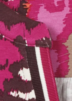 Extrovertiertes Langarmshirt mit abstraktem Paisley-Muster