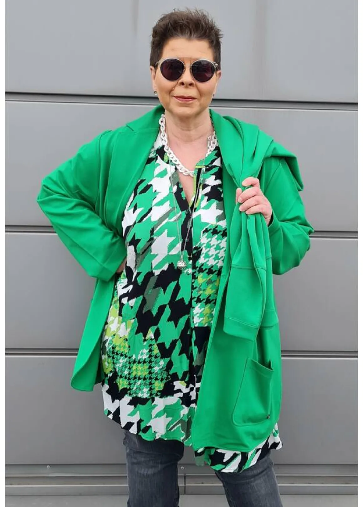 Fesche Tunika in grafischem Muster