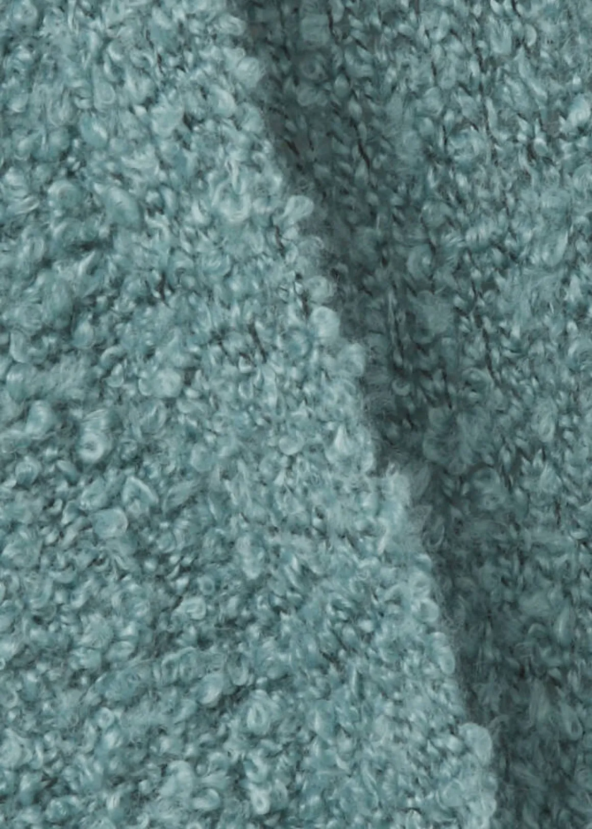 Flauschige Bouclé-Strickjacke