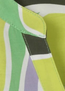 Fließende Viskose-Bluse mit floralem Allover-Print