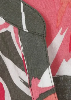 Fließende Viskosebluse mit floralem Allover-Print