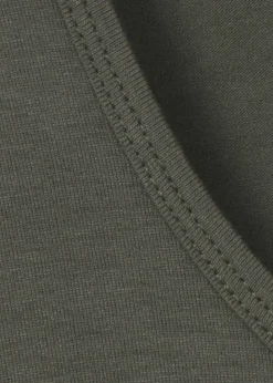 Hochwertiges Kombi-Top mit Kareeausschnitt