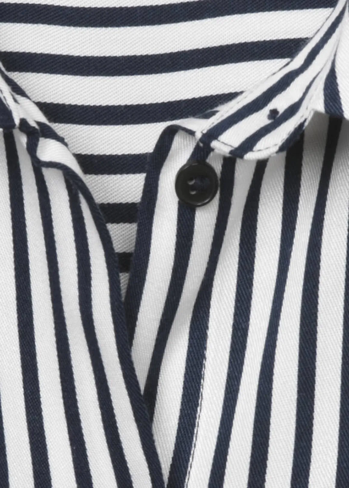 Klassische Langarmbluse mit gestreiftem Allover-Muster