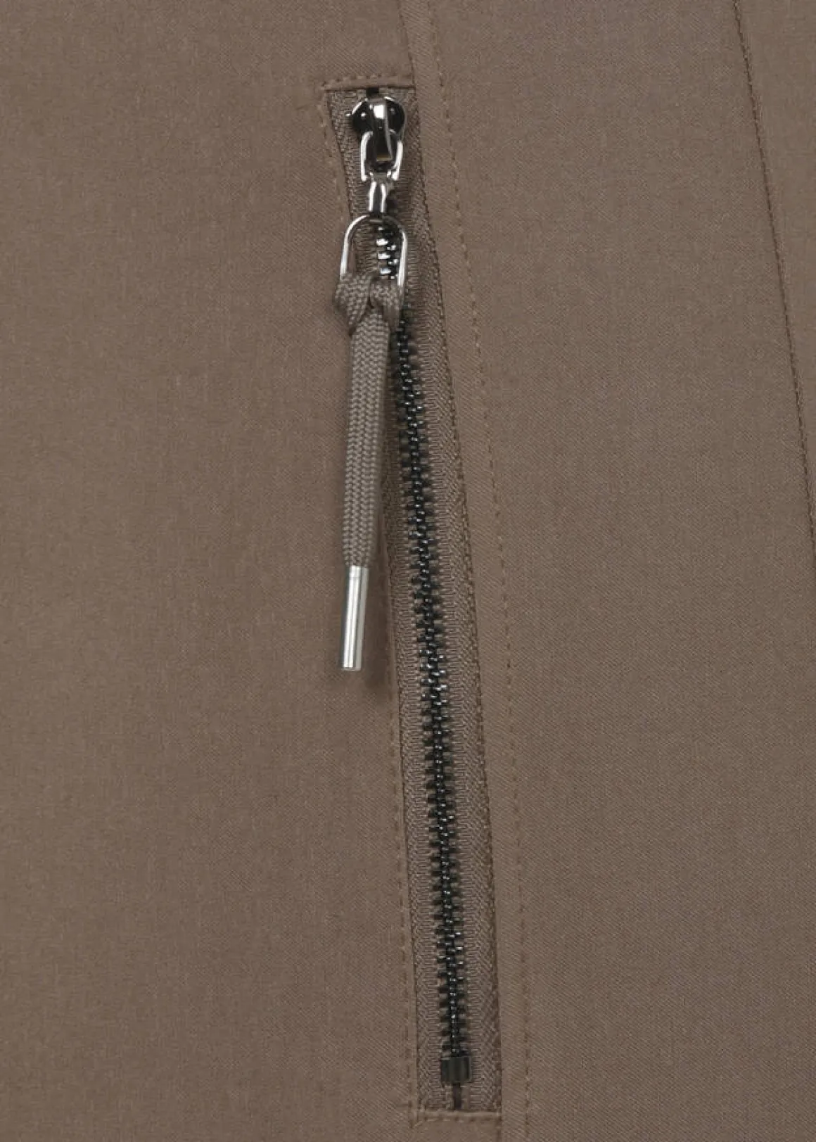 Knöchellange Stretch-Schlupfhose mit schmalen Beinen