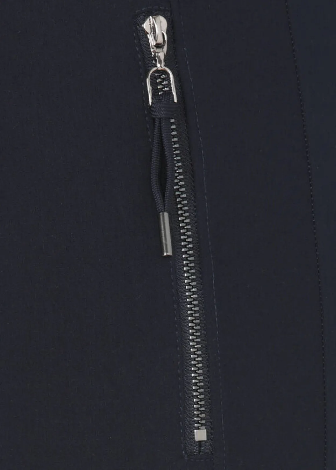 Knöchellange Stretch-Schlupfhose mit schmalen Beinen