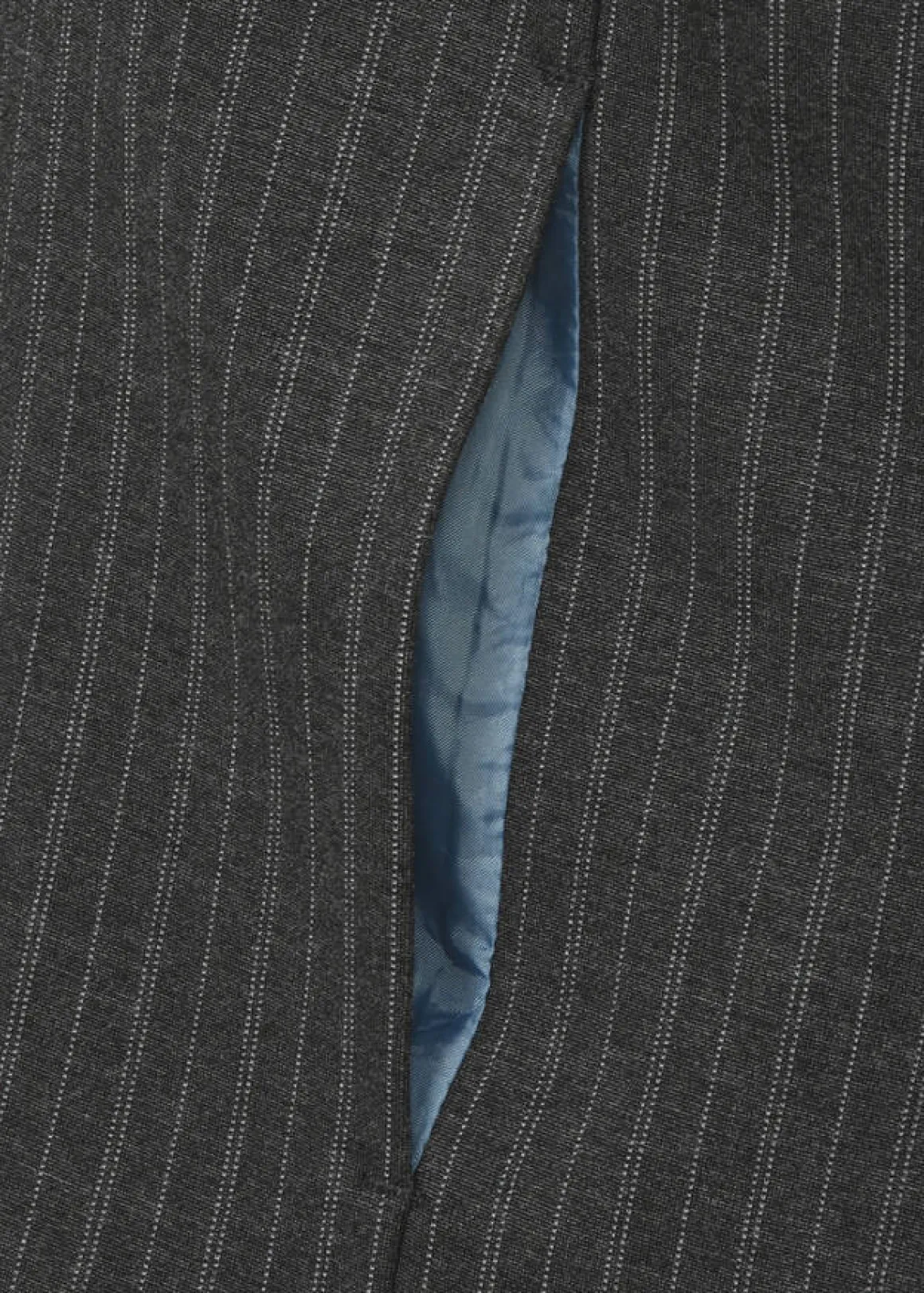 Lässig-elegante Blazer-Jacke mit feinen Längsstreifen